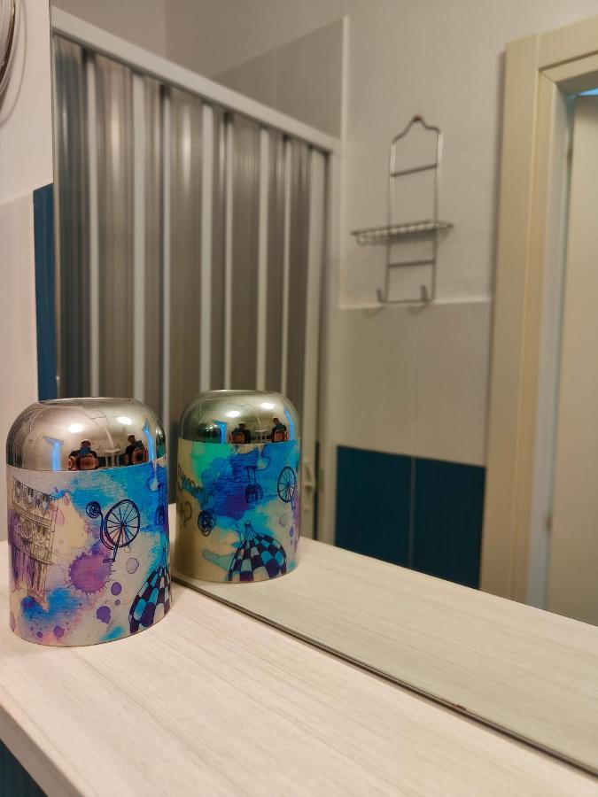 Blue Room 泰尔莫利 外观 照片